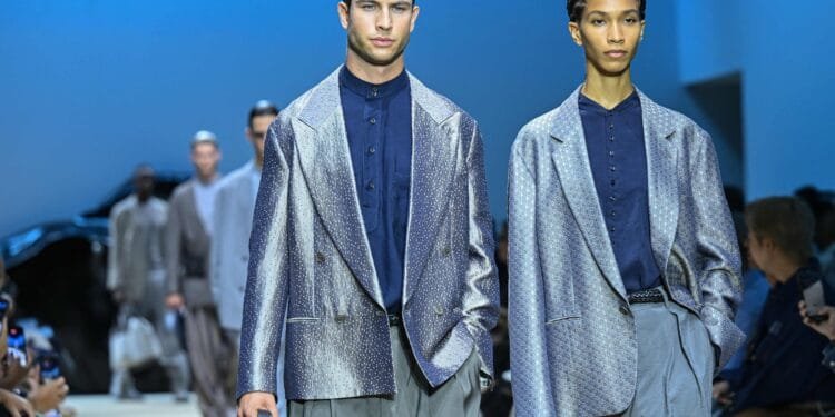 Giorgio Armani’s designs shine at the Milan Fashion Week